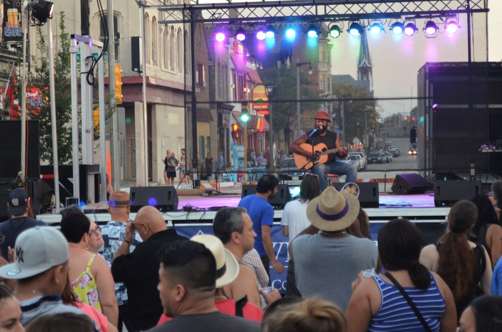 Inaugural 5th Street Fest. Photo by Jack Fennimore.