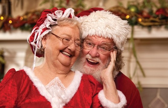 Join Santa and Mrs. Claus for Cocoa with the Clauses on Dec. 14