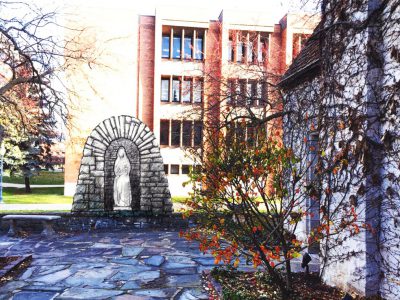 Marquette to install grotto of Blessed Virgin Mary behind St. Joan of Arc Chapel