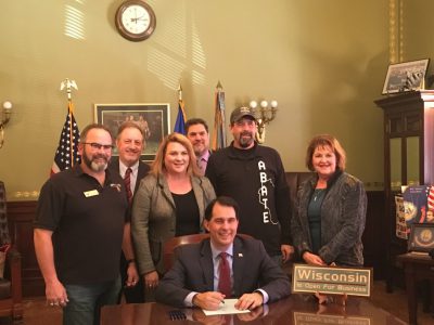 Biking: Walker Signs Vulnerable User Bill