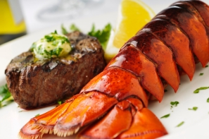Devon Seafood + Steak Announces New Year’s Eve Dining