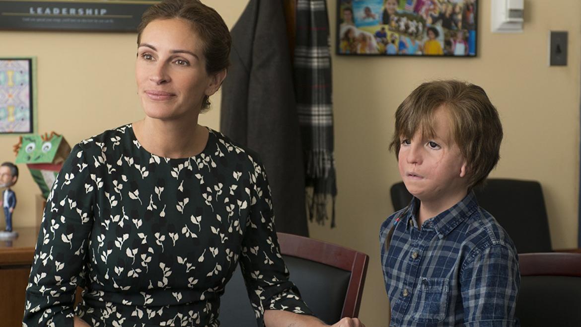 Julia Roberts and (behind the prosthetics) Jacob Tremblay in 'Wonder'