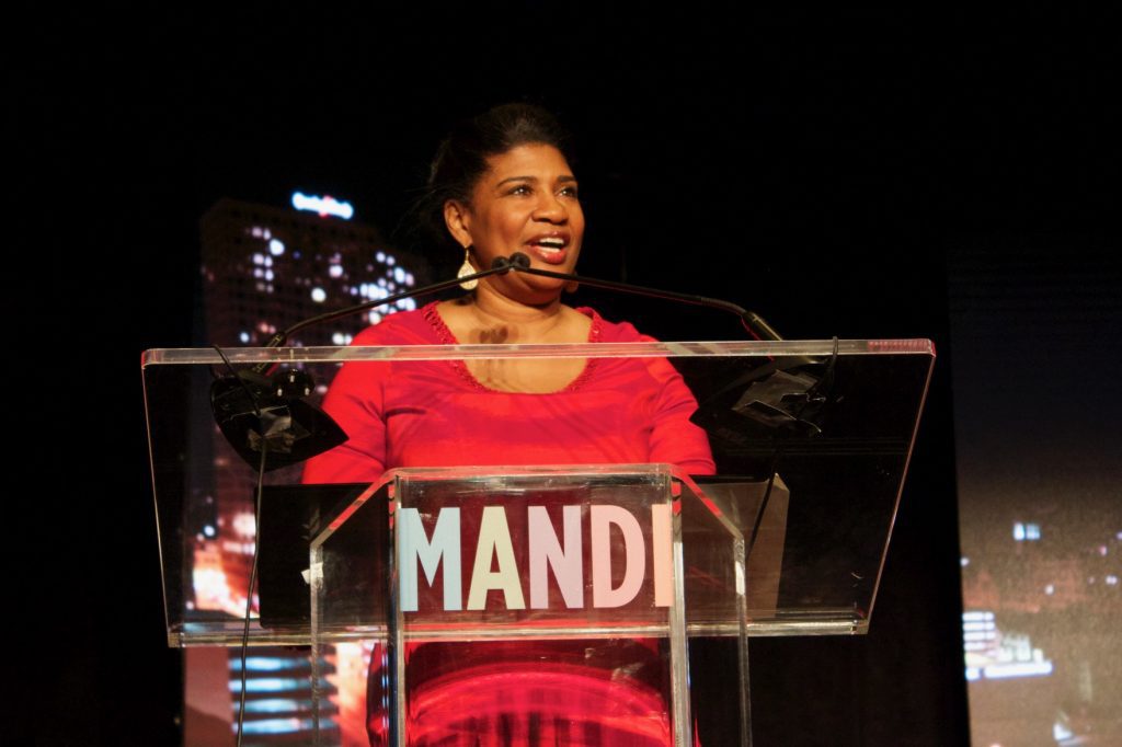 LISC Milwaukee Executive Director Donsia Strong Hill addresses the MANDI audience at the 2017 dinner. Photo by Emmy Yates.