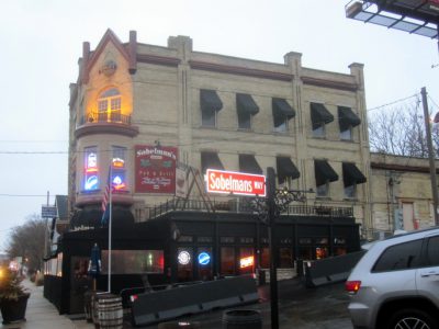 1900-1902 W. St Paul Ave.