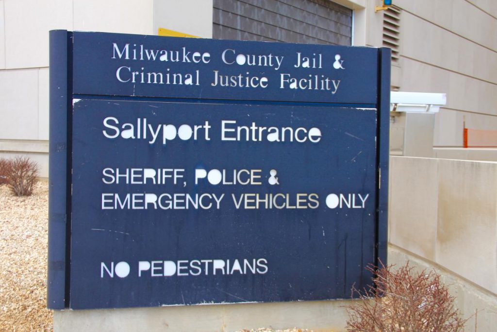 Milwaukee County Jail & Criminal Justice Facility. Photo by Daniel X. O'Neil (CC-BY).