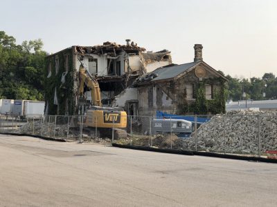 Eyes on Milwaukee: MillerCoors Razes Historic Gettelman Building