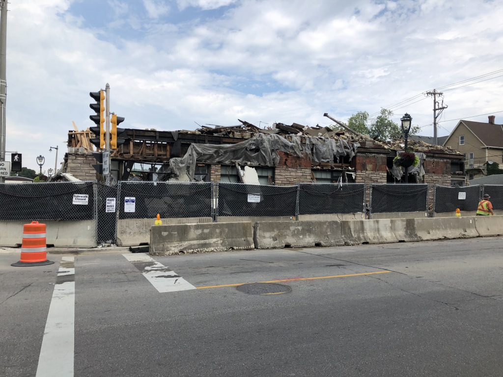 Demolition of 2900 N. Oakland Ave. Photo by Jeramey Jannene.