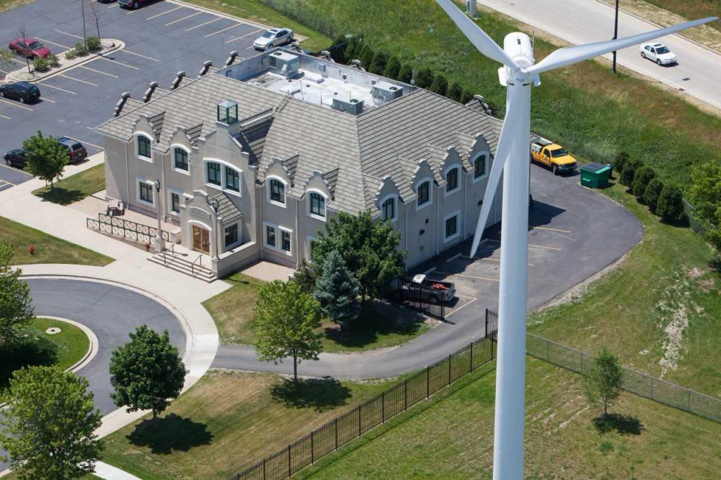 Port Milwaukee wind turbine. Photo from City of Milwaukee.