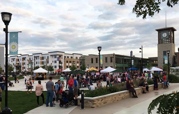 Light the Square  City of Oak Creek