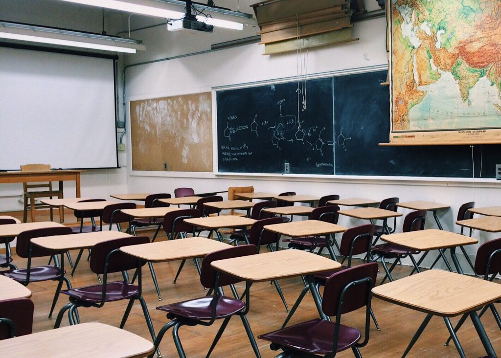 School classroom. Image by Wokandapix on Pixabay