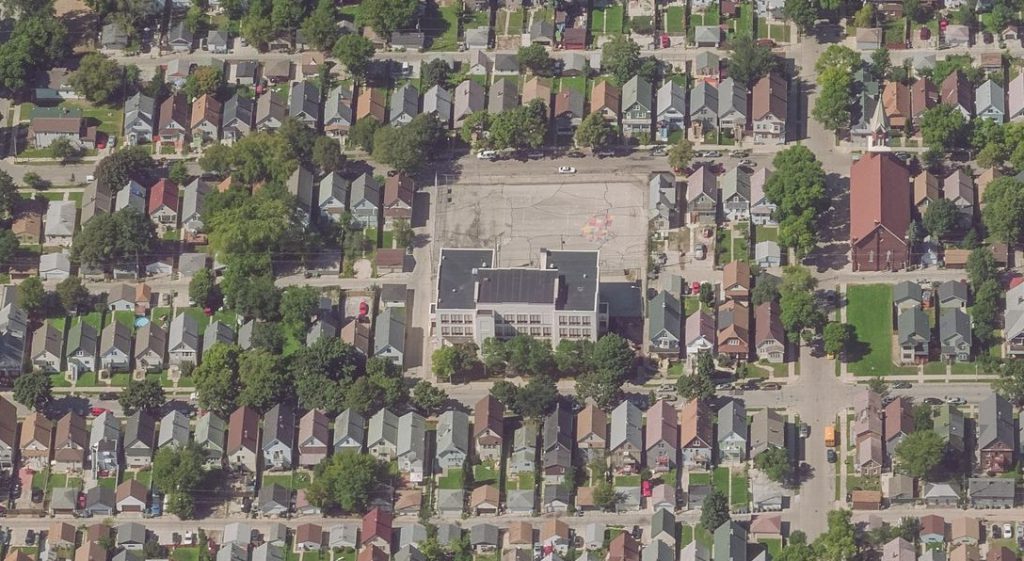 Hayes School. Image from Bing Maps.