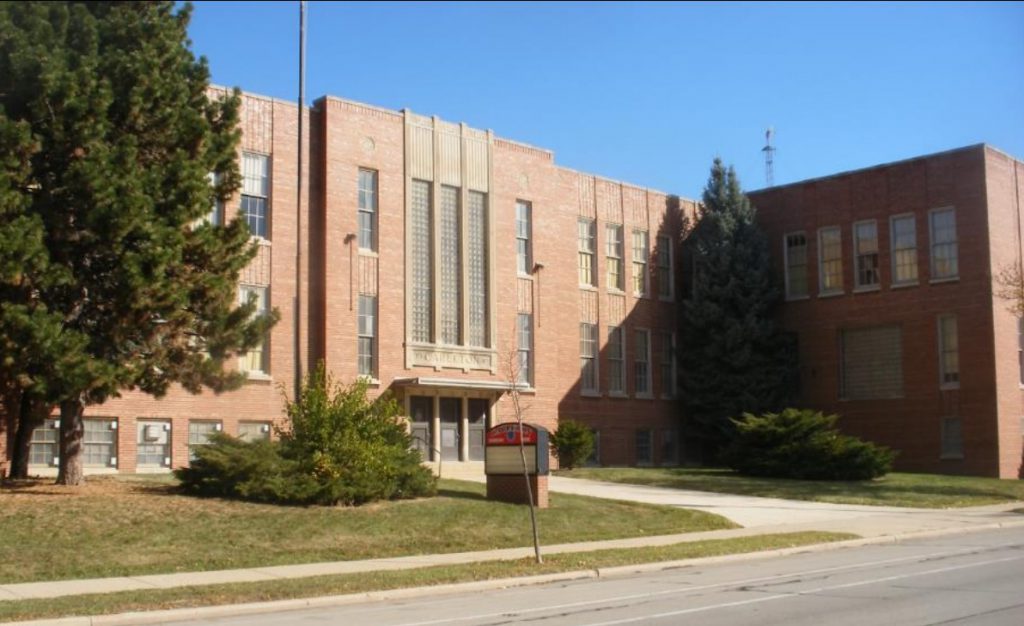 Carleton Elementary School. Photo from the City of Milwaukee.