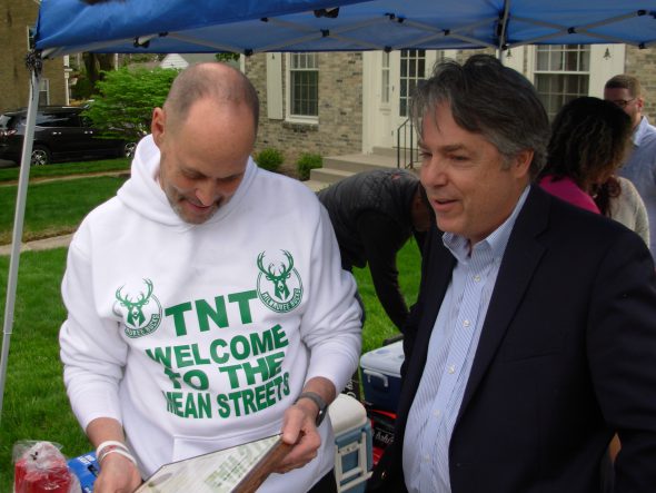 Ernie Johnson and Ald. Michael Murphy. Photo from the City of Milwaukee.