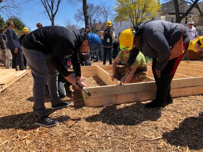 Friday Photos: Habitat Building 100 Homes in Midtown