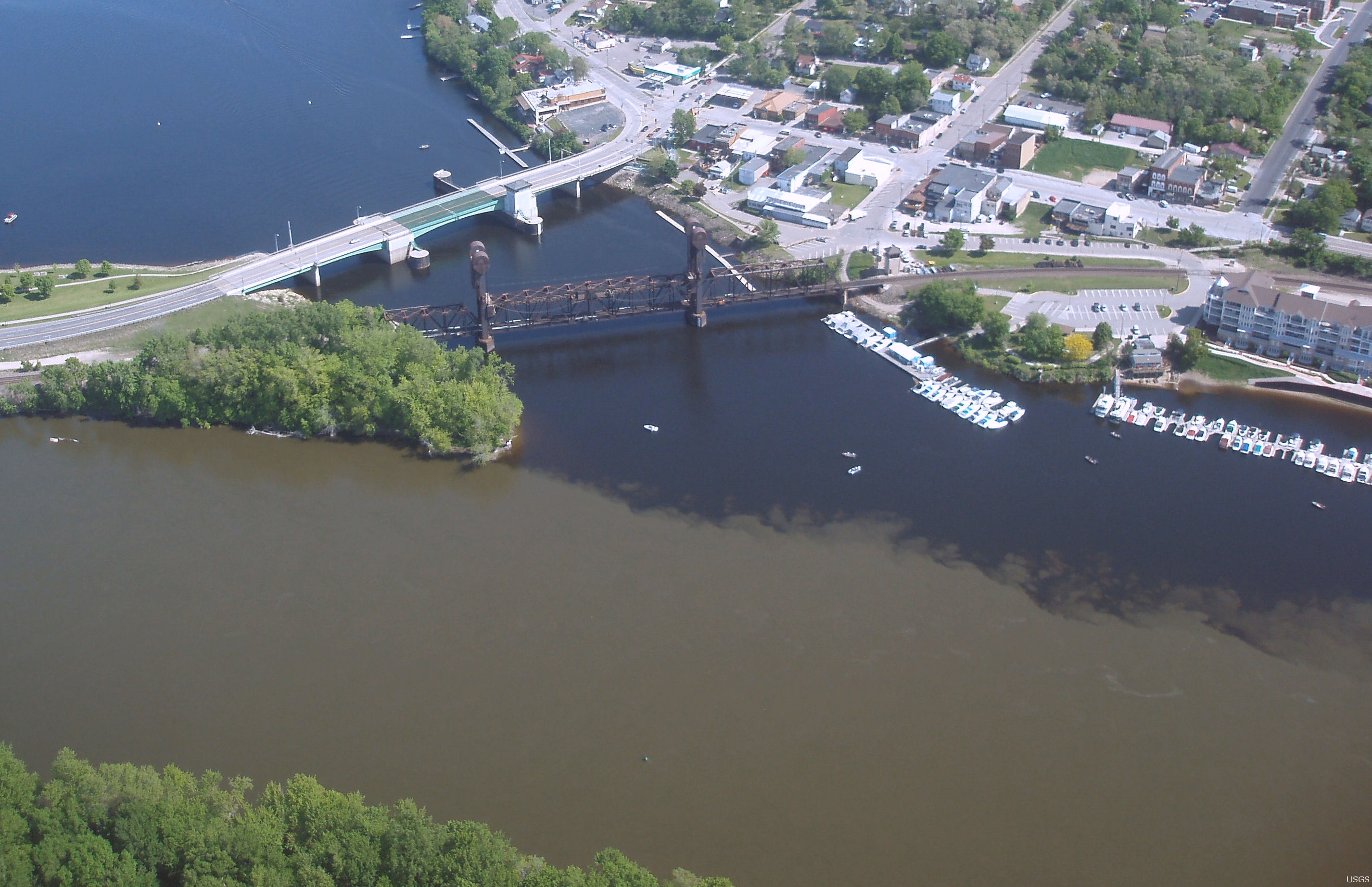 Prescott, Wisconsin, is just cross the St. Croix and Mississippi rivers from Minnesota. Photo is in the Public Domain.