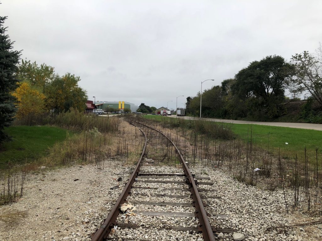 Railroad spur to be acquired by V. Marchese. Company facility in the background. Photo by Jeramey Jannene., October 2018