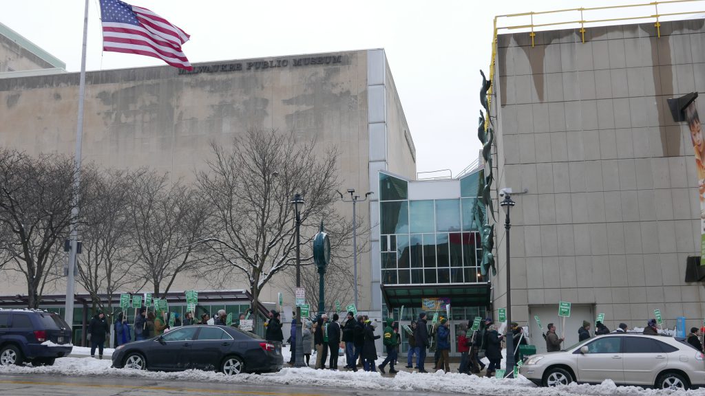 AFSCME Local 526 picketing the Milwaukee Public Museum on January 18th, 2020. Photo by Graham Kilmer.
