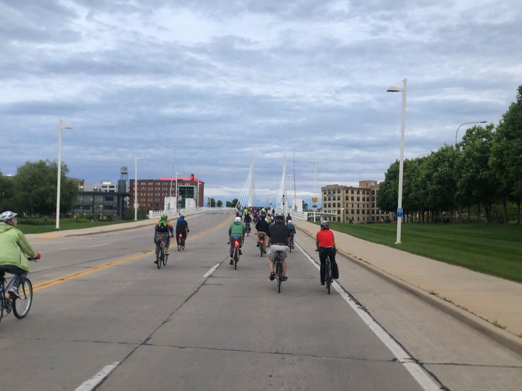 Cyclists riding along 6th Street as part of Bike Fed's Polish Moon fundraiser in 2019. Photo by Jeramey Jannene.