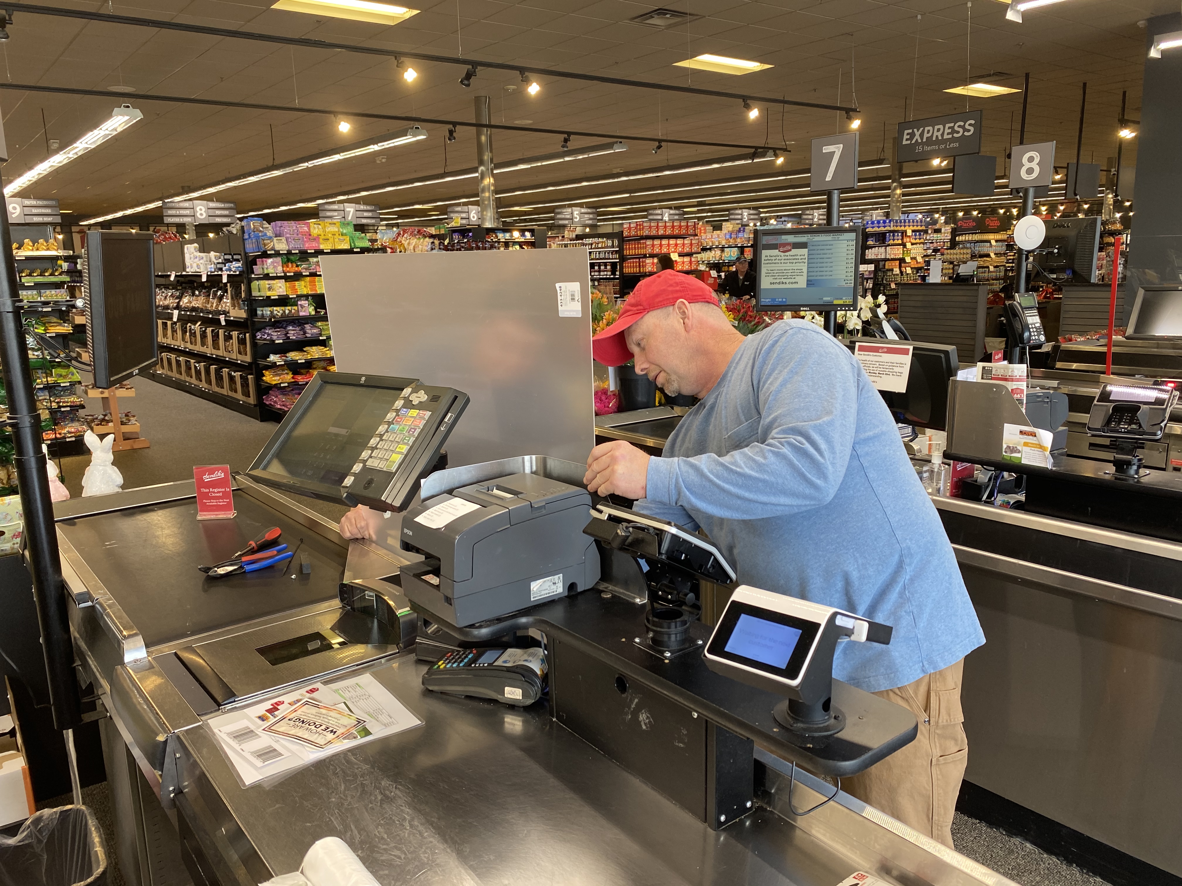 Installation Underway of Plexiglass Checkout Barriers at All Sendik’s Food Market Stores