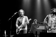 Little Feat, Paul Barrere and Lowell George. Photo by Jean-Luc / CC BY-SA (https://creativecommons.org/licenses/by-sa/2.0)