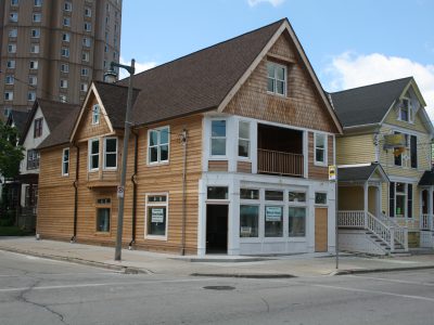 Taverns: New Bar Will Bring Berlin to Brady St.