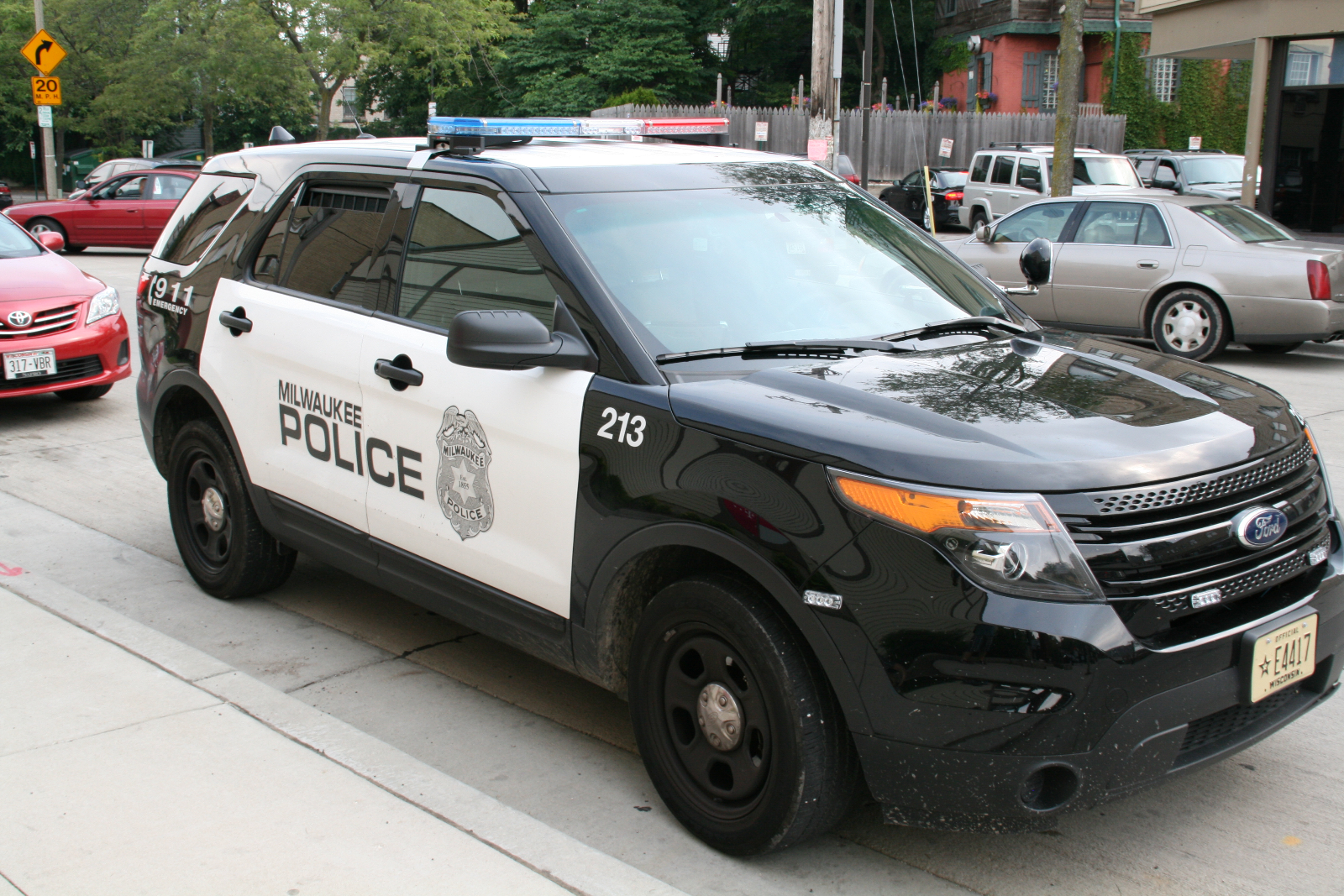 $10,000 Bonuses For Police Transfers Not Working? » Urban Milwaukee