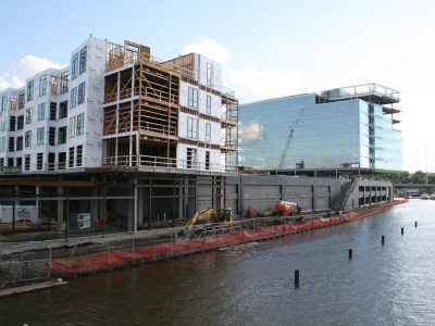 Friday Photos: Apartments Rising Alongside Office Tower at River One