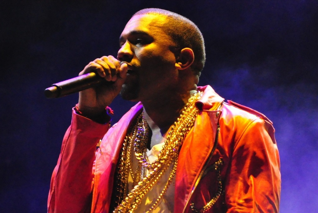Kanye West performing at Lollapalooza on April 3, 2011 in Santiago, Chile. Photo by rodrigoferrari / CC BY-SA (https://creativecommons.org/licenses/by-sa/2.0).