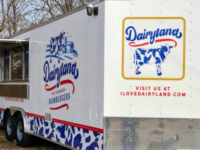 Now Serving: Dairyland Old-Fashioned Hamburgers Joins Zócalo