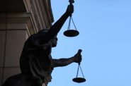 Scales of Justice Statue. Photo by Tim Evanson. (CC-BY-SA) https://creativecommons.org/licenses/by-sa/2.0/