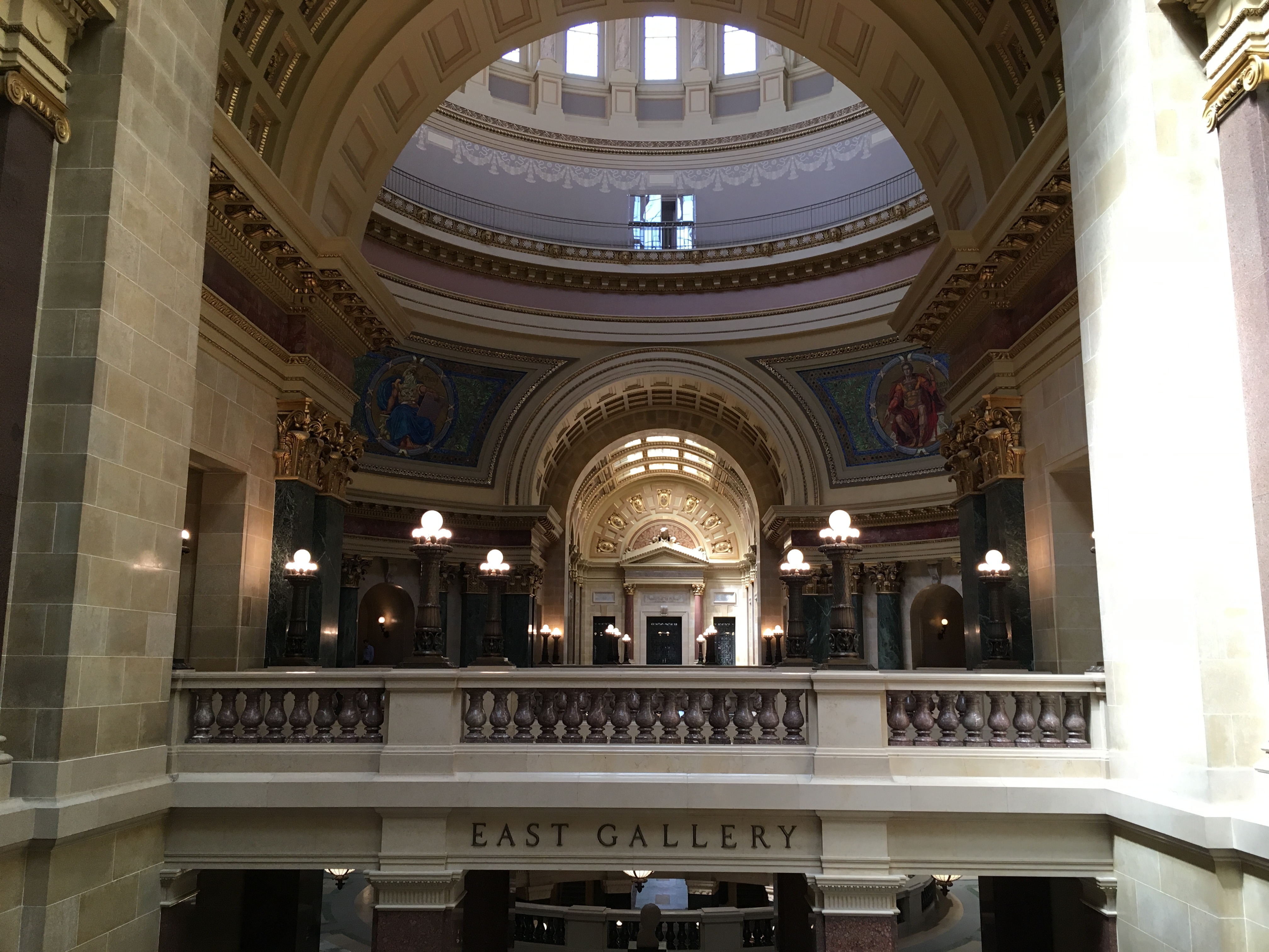 Wisconsin State Capitol East Gallery. Photo by Mariiana Tzotcheva.
