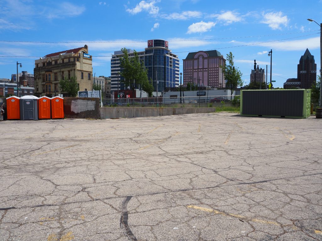 The Tap Yard site, 1301 N. Edison St. Photo by Jeramey Jannene.