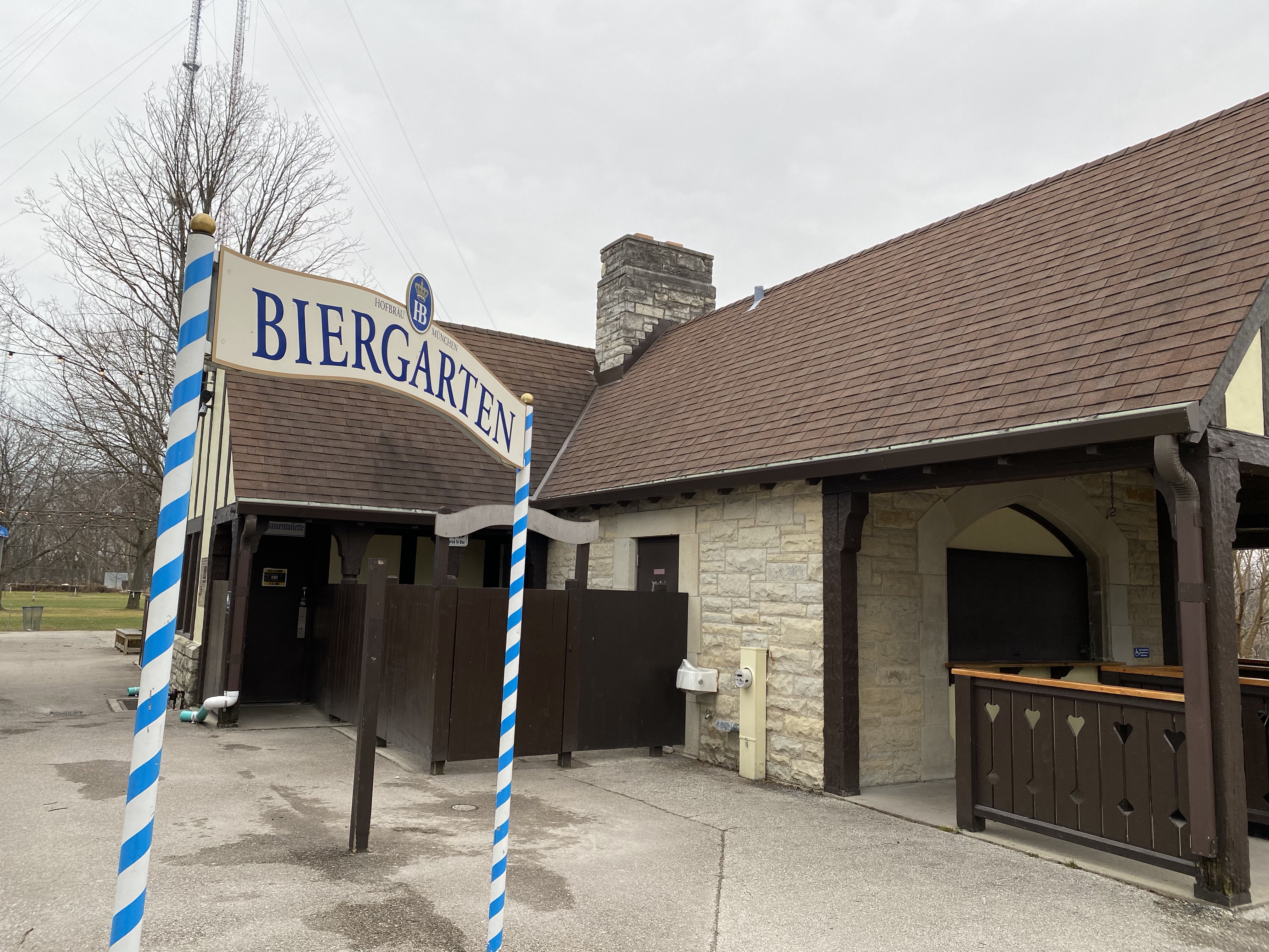 Estabrook Beer Garden Opens 2022 with 2 Keg Tappings