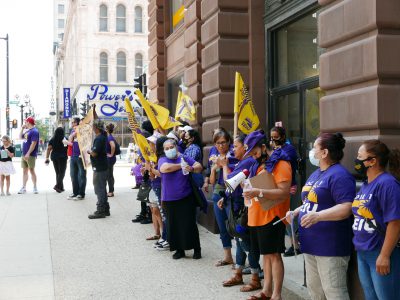 Unions Seek $15 Wage for All Janitors