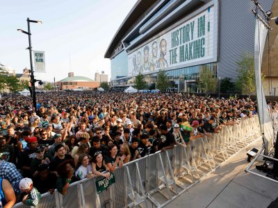 Bucks Expect 80,000 Fans For Game Six