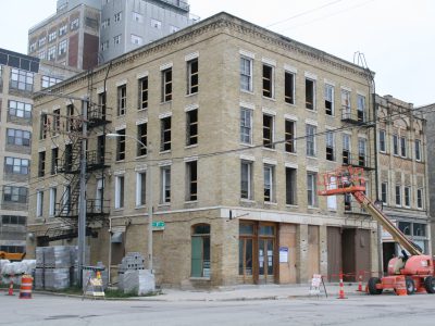 Friday Photos: Civil War-Era Building Becoming Apartments