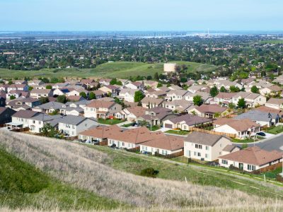 Urban Reads: California Essentially Ends Single-family Zoning