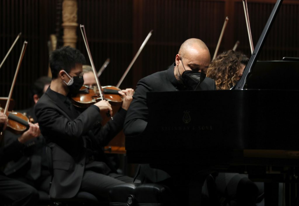 Aaron Diehl. Photo by Jonathan Kirn/Milwaukee Symphony Orchestra.