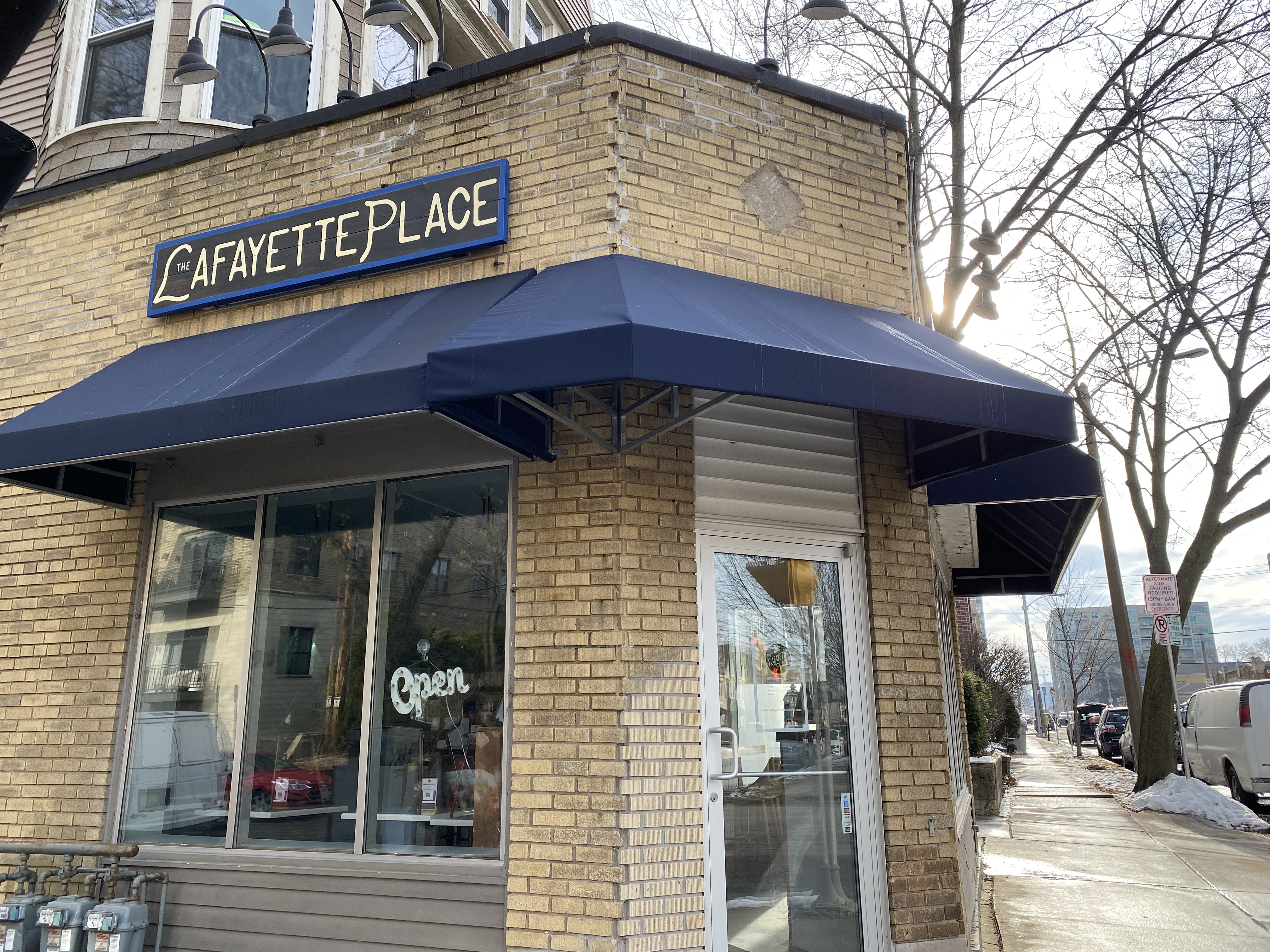 Dining: Lafayette Place Is a Stunner » Urban Milwaukee