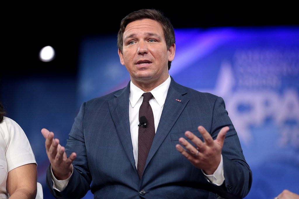 Ron DeSantis speaking at the 2017 Conservative Political Action Conference (CPAC) in National Harbor, Maryland. Photo by Gage Skidmore from Peoria, AZ, United States of America, (<a href="https://creativecommons.org/licenses/by-sa/2.0">CC BY-SA 2.0</a>), via Wikimedia Commons