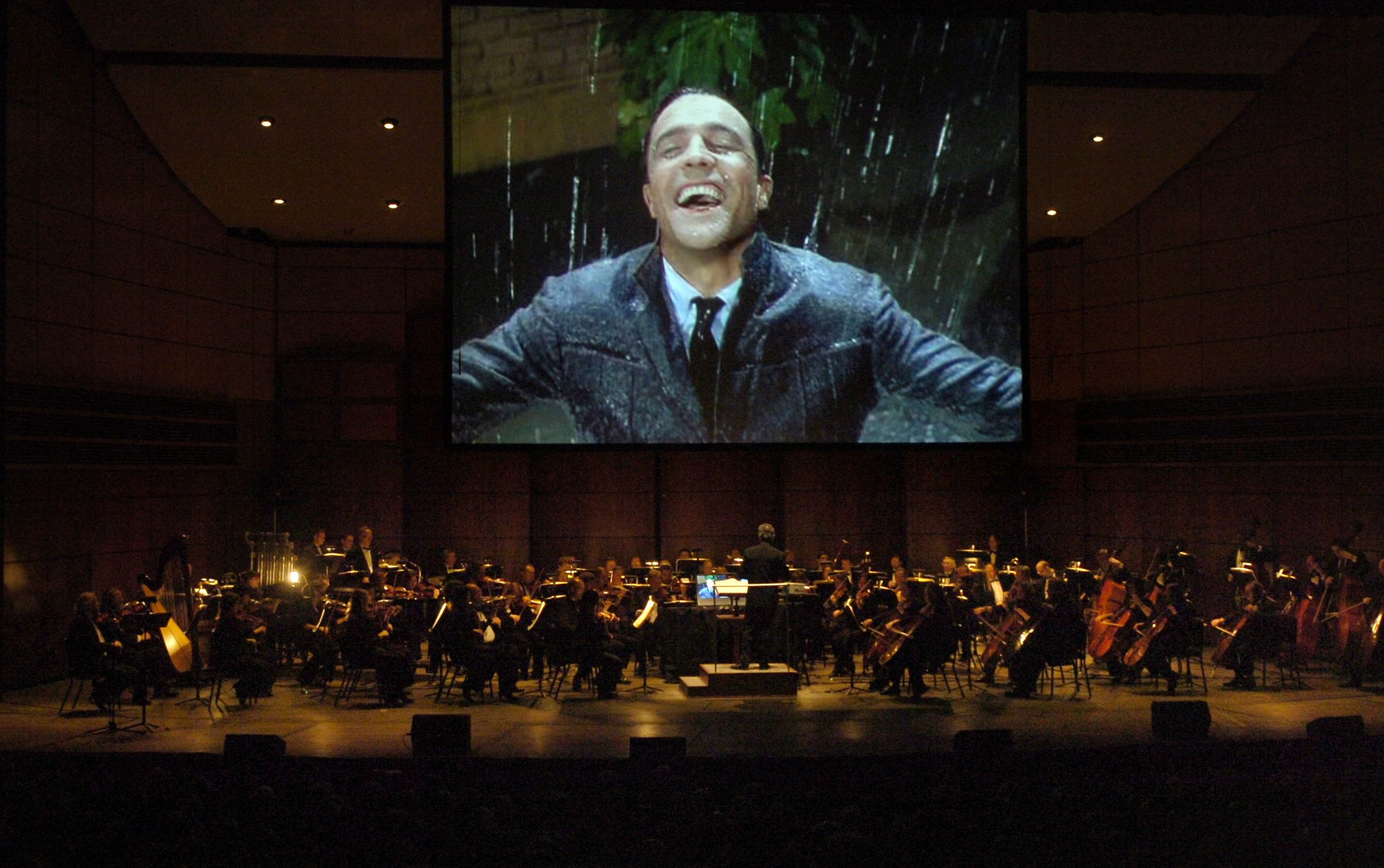 Singin' in the Rain movie with live orchestra