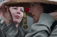 The Lost Daughter (L to R): Olivia Colman as Leda, Dakota Johnson as Nina. Yannis Drakoulidis/Netflix © 2021.