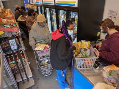 Mobile Markets Come to Food Deserts
