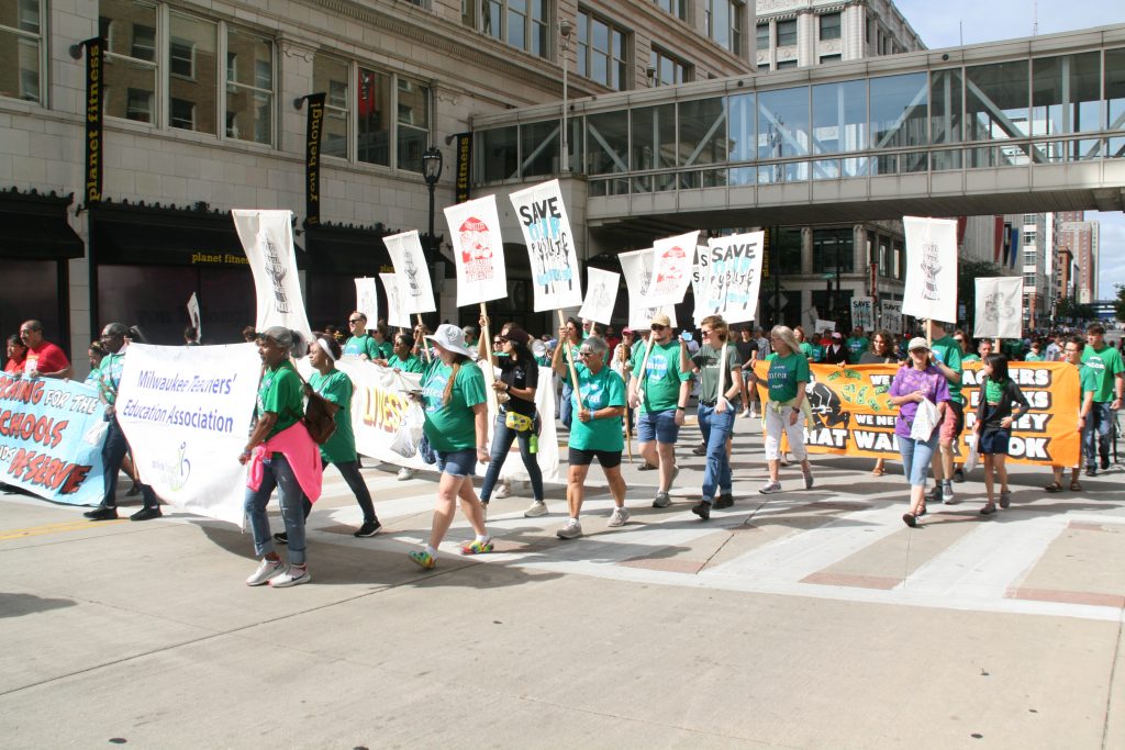 Milwaukee Teachers' Education Association at 2022 Milwaukee Labor Day Parade. Photo by Jeramey Jannene.