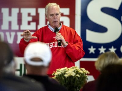 Ron Johnson Plays To Extremes in Re-Election Bid
