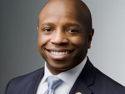Mayor Johnson Signs Files to Advance Policy Initiatives He Supports