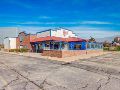 Point Burger Bar Closes Northwest Side Location, Building For Sale