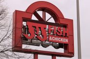 JJ Fish & Chicken. Photo taken Jan. 2023 by Sophie Bolich.