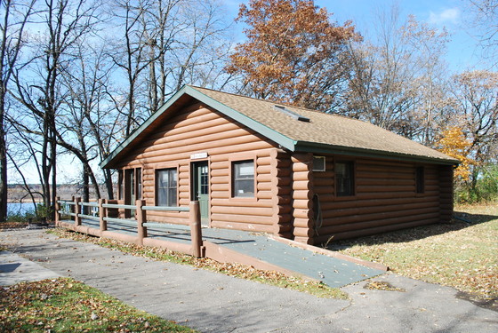 The accessible cabin available in the Ottawa Lake Campground at Kettle Moraine State Forest – Southern Unit. / Photo Credit: Wisconsin DNR