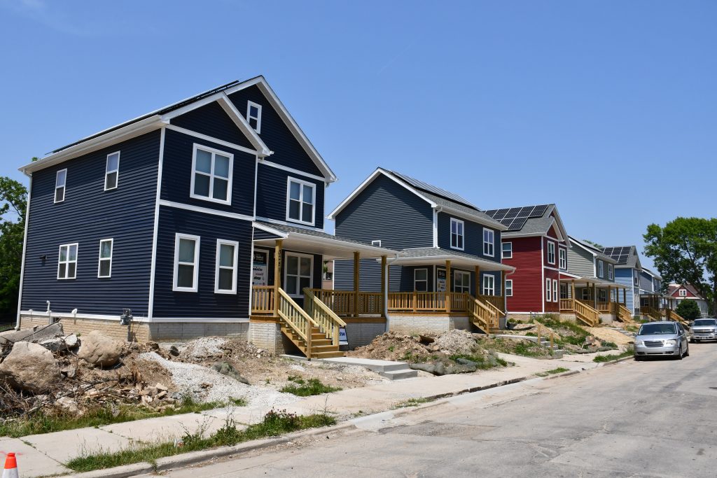 New houses on the 3200 block of N. 5th Street. Photo by Jeramey Jannene.